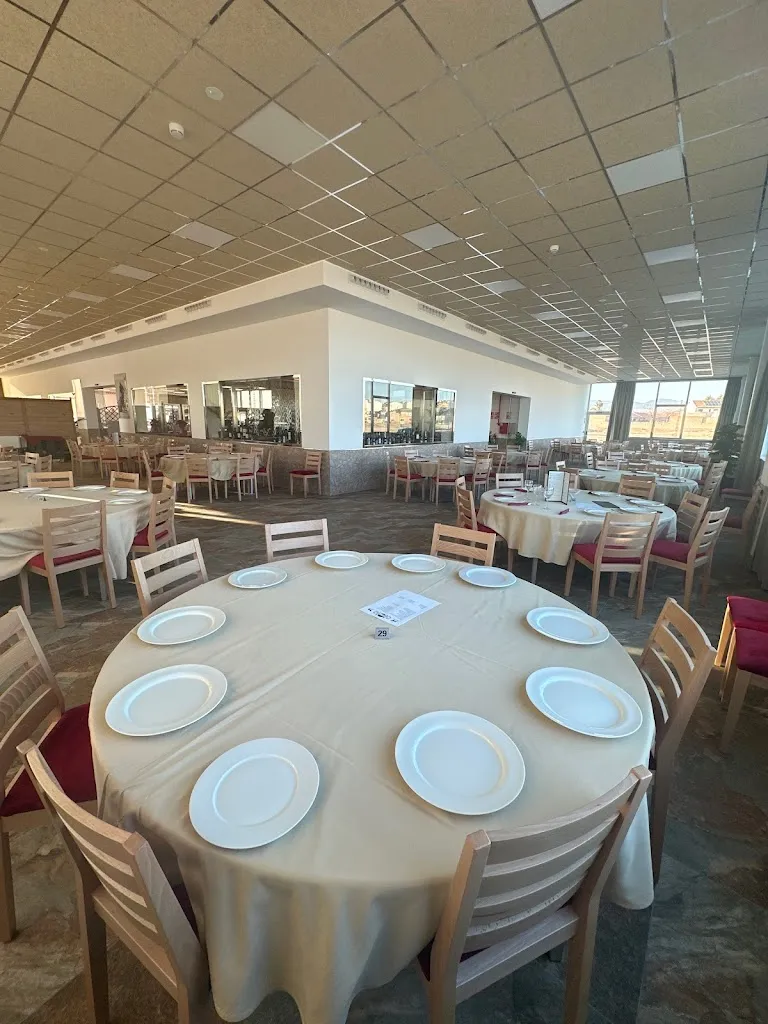 Restaurante El Perillas_Corvera de Asturias_slider_image_1