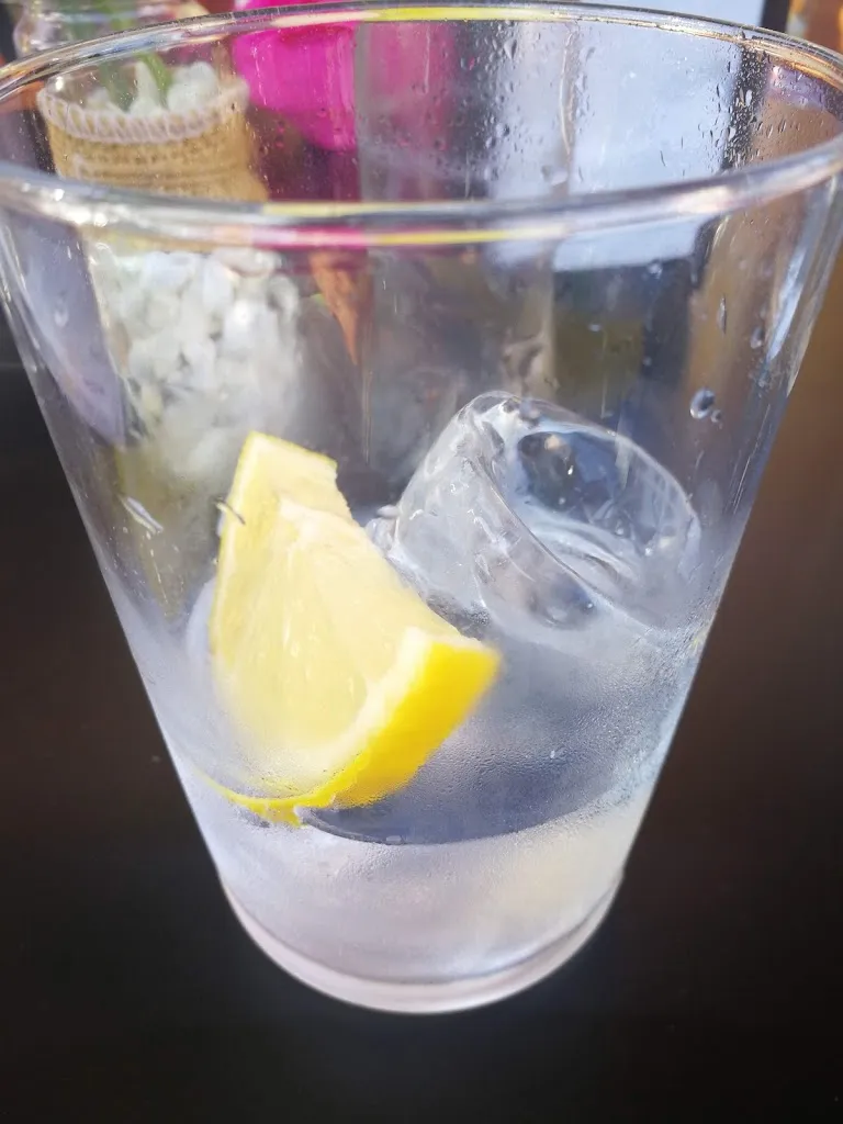 Menu_Bar A Cantina_Curtis_image_4