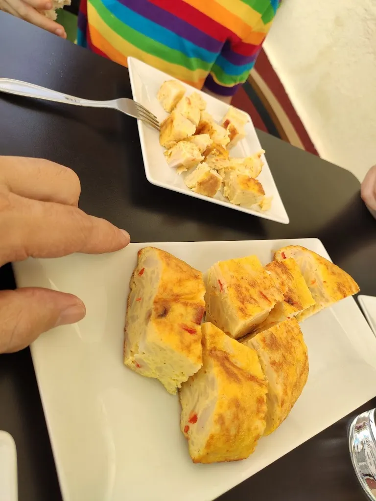 Menu_Bar A Cantina_Curtis_image_6