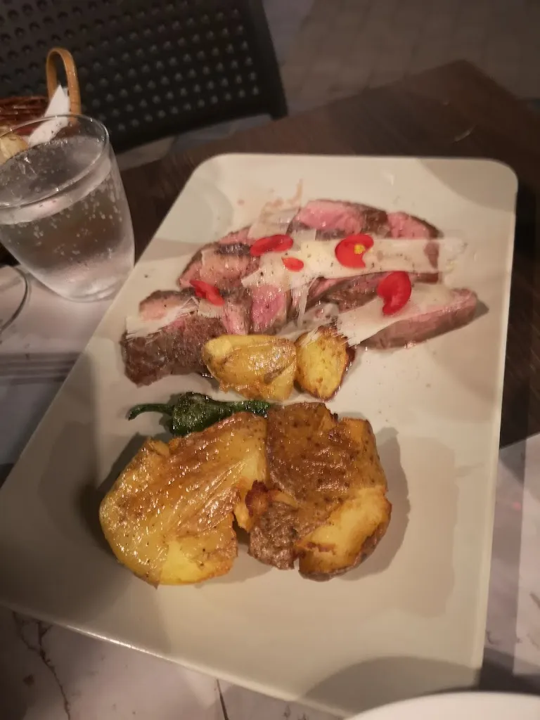 Sara Buys_Radici_Colunga_review