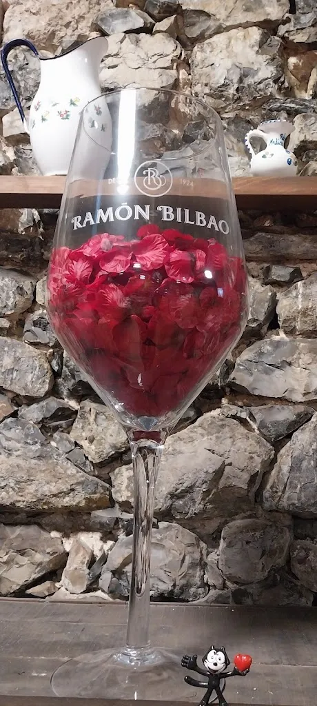 Clive Coogan_Restaurante Bar Loreto_Colunga_review