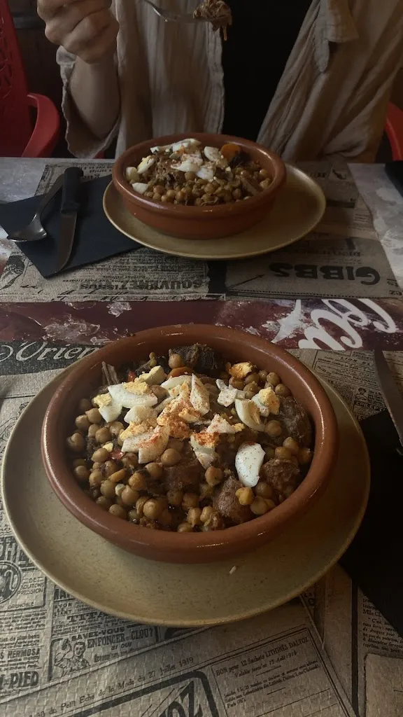 Markéta Opasková_BAR PUENTE AGÜERA_Colunga_recensione