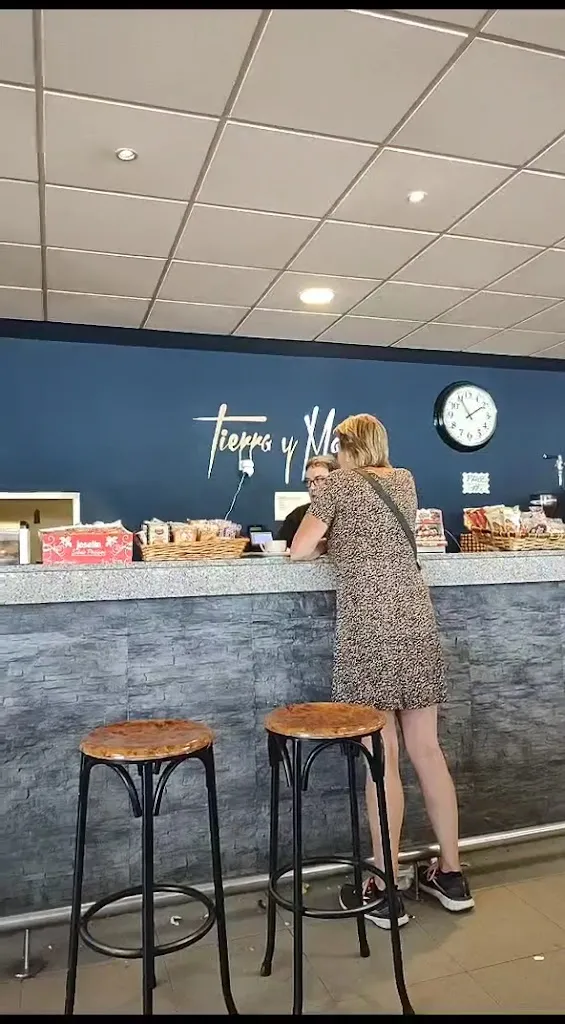 Tierra Y Mar_Colunga_slider_image_2