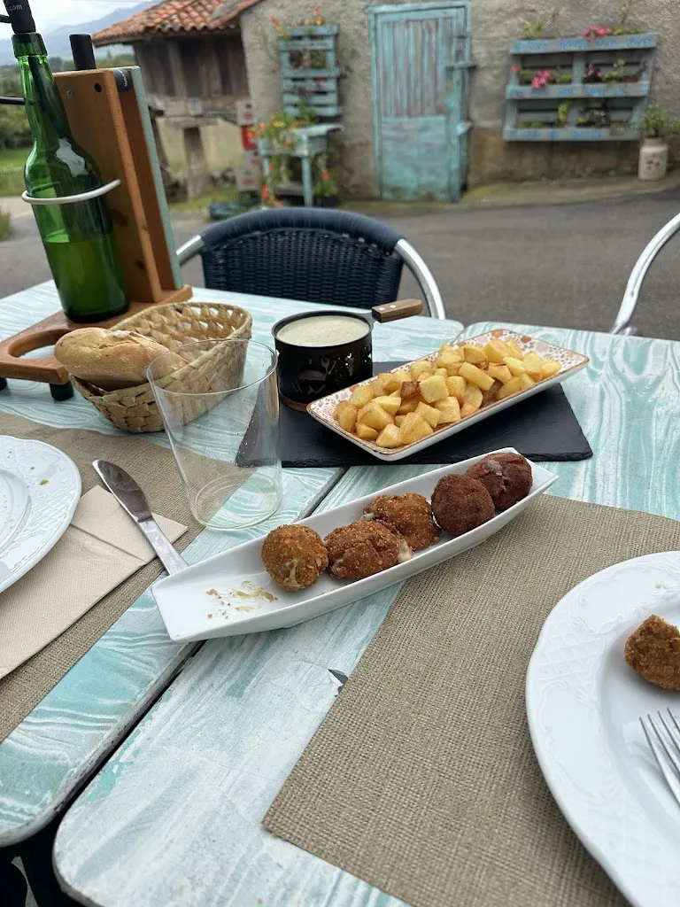 Sanika Gandhi_Restaurante Caleya Indi_Colunga_review