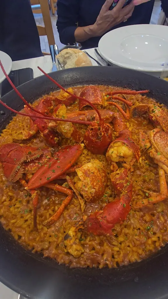 Paula Larisa Dragusanu_Restaurante La Rula_Colunga_recensione