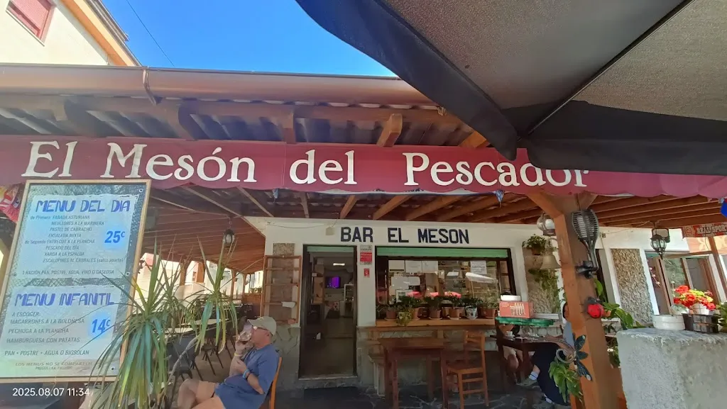 El Mesón del Pescador restaurant in Colunga