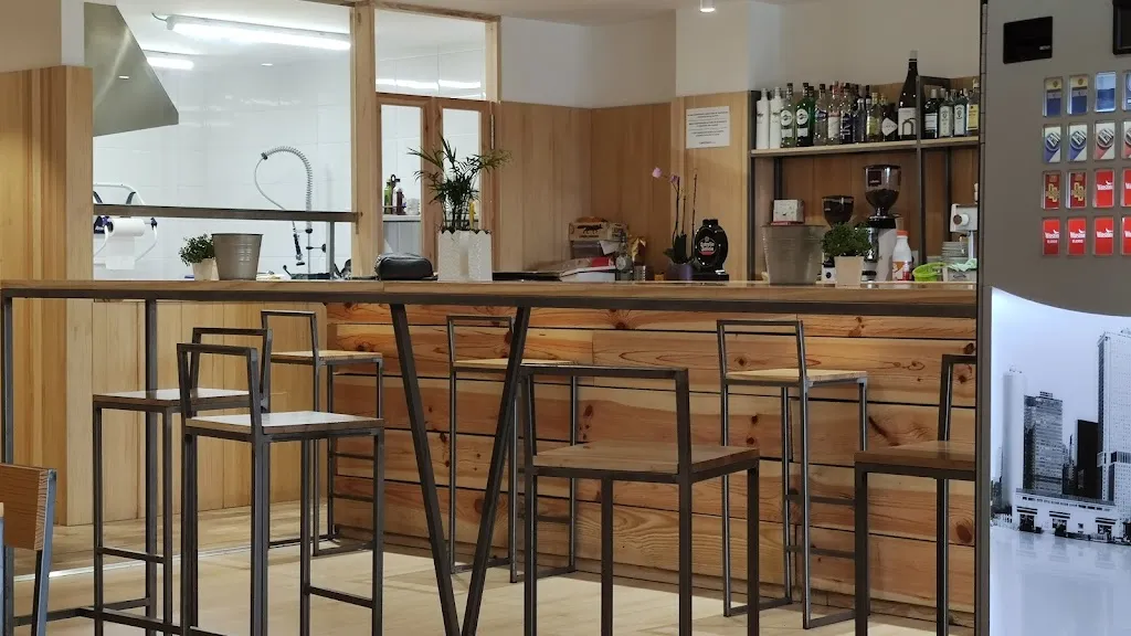 Taperia Castiñeira restaurant in Curtis