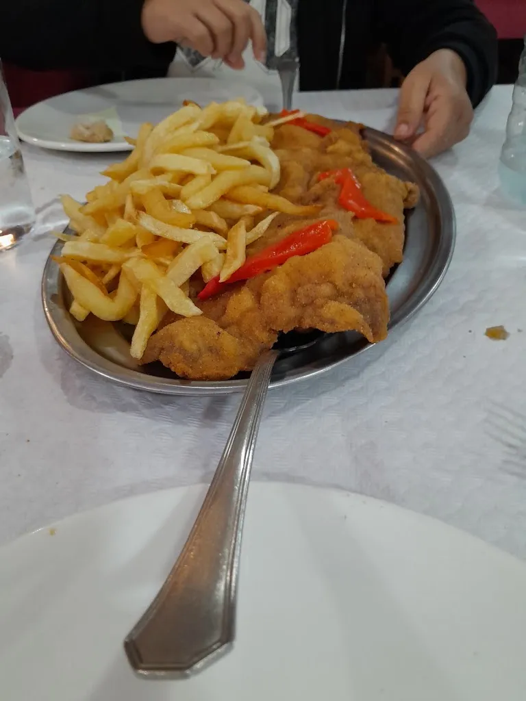 Bar Restaurante La Estación - La Colorada_Coaña_slider_image_2