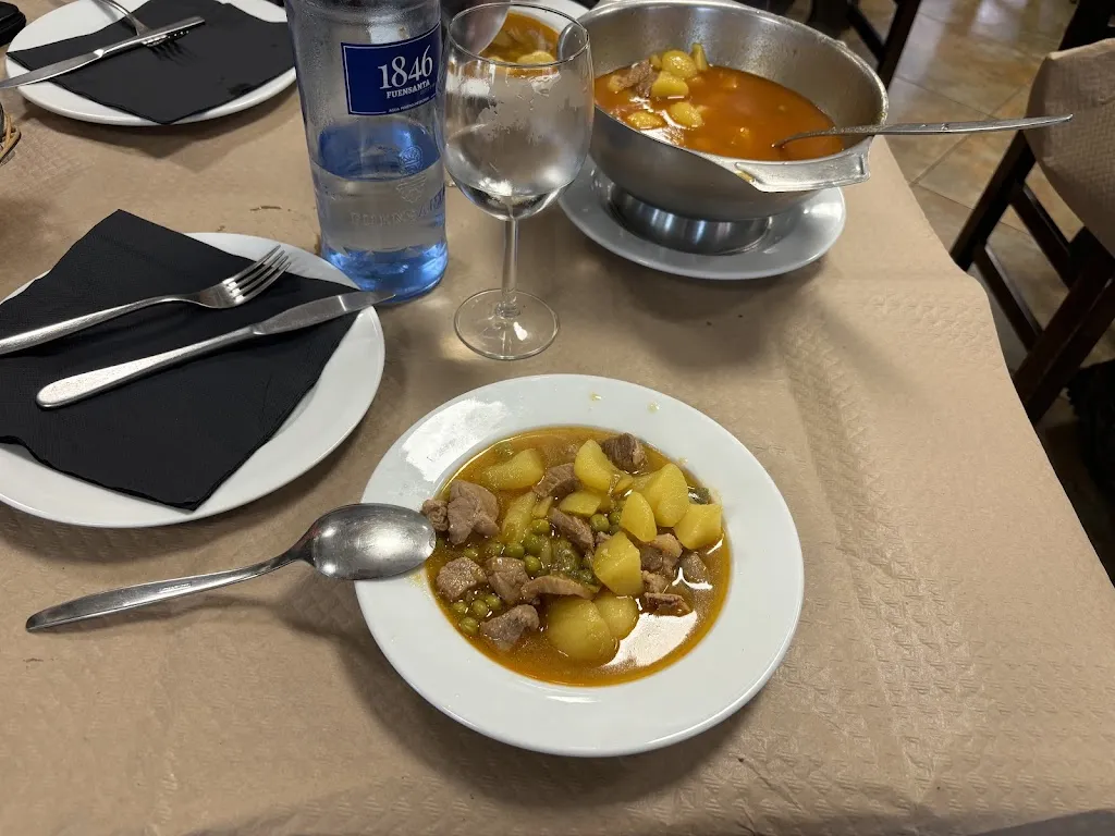 Magdalena_Fonda Arreigada_Grandas de Salime_review