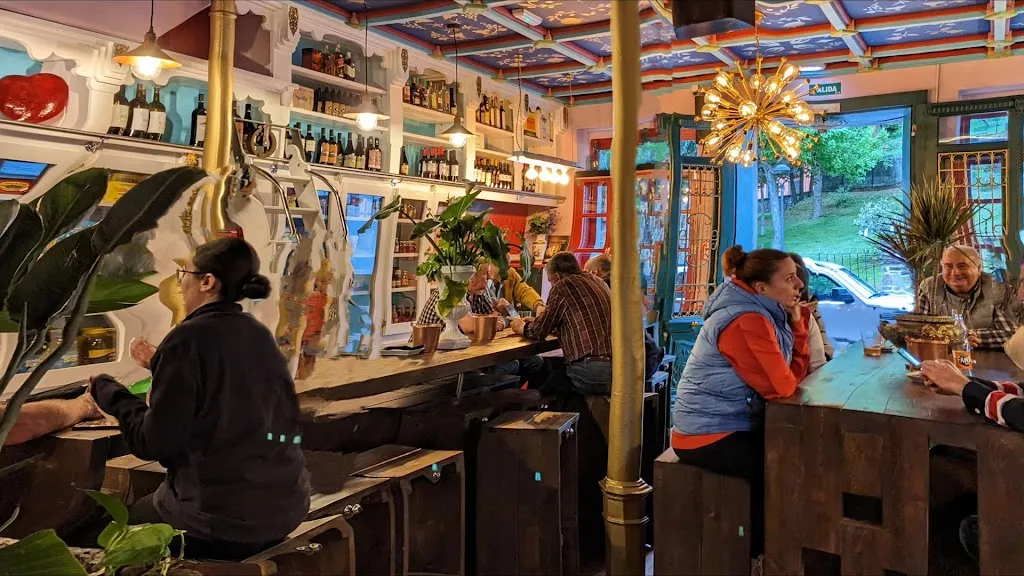 Ultramarinos Restrepo_Grandas de Salime_slider_image_2