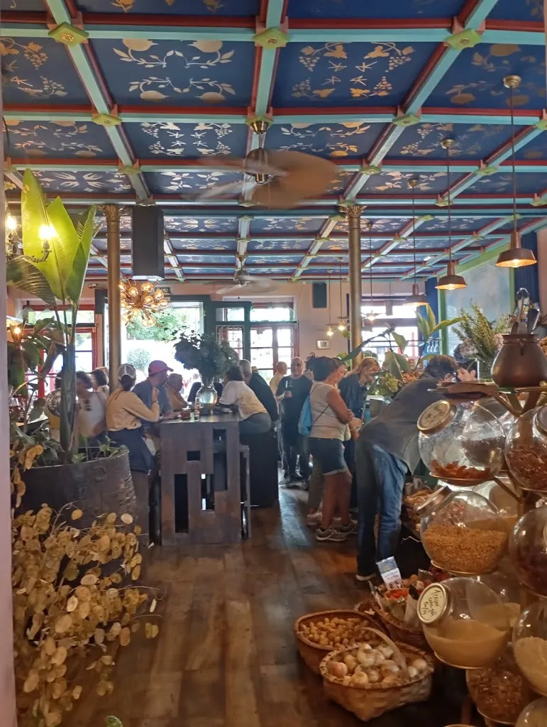 Ultramarinos Restrepo_Grandas de Salime_slider_image_3