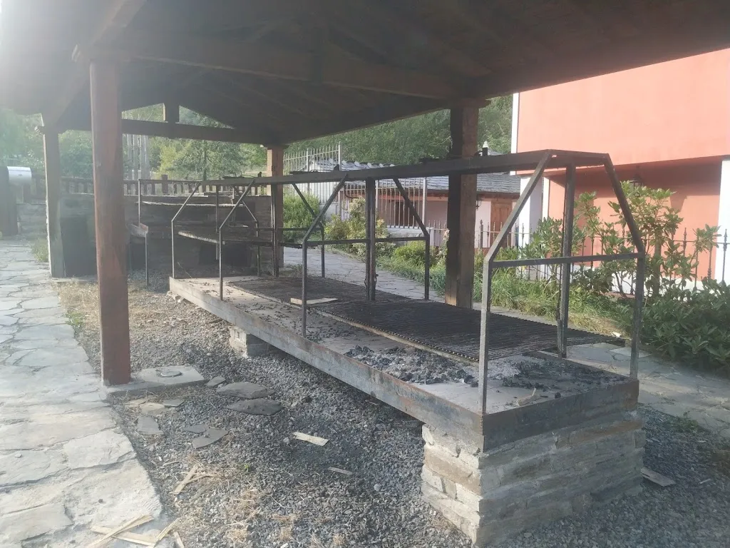 Parrillas Públicas para barbacoa_Grandas de Salime_slider_image_3