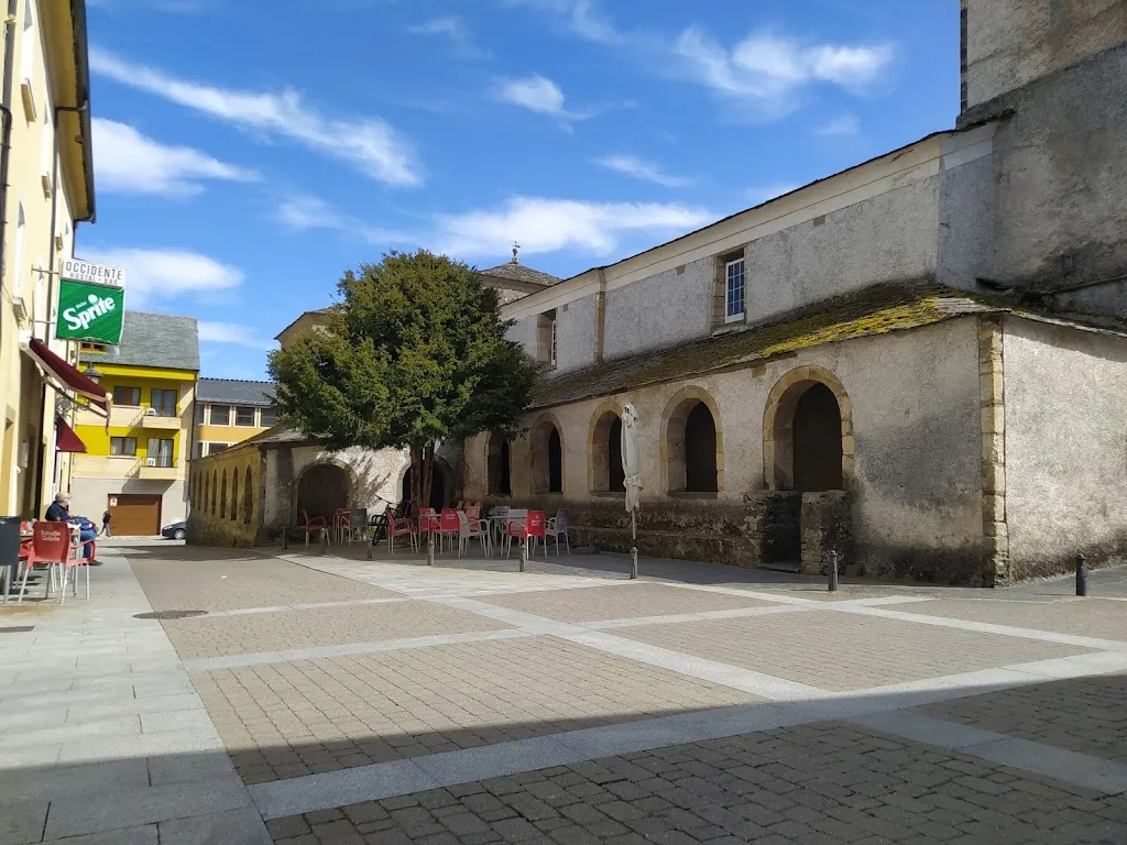 Hostal Bar Occidente _Grandas de Salime_slider_image_3