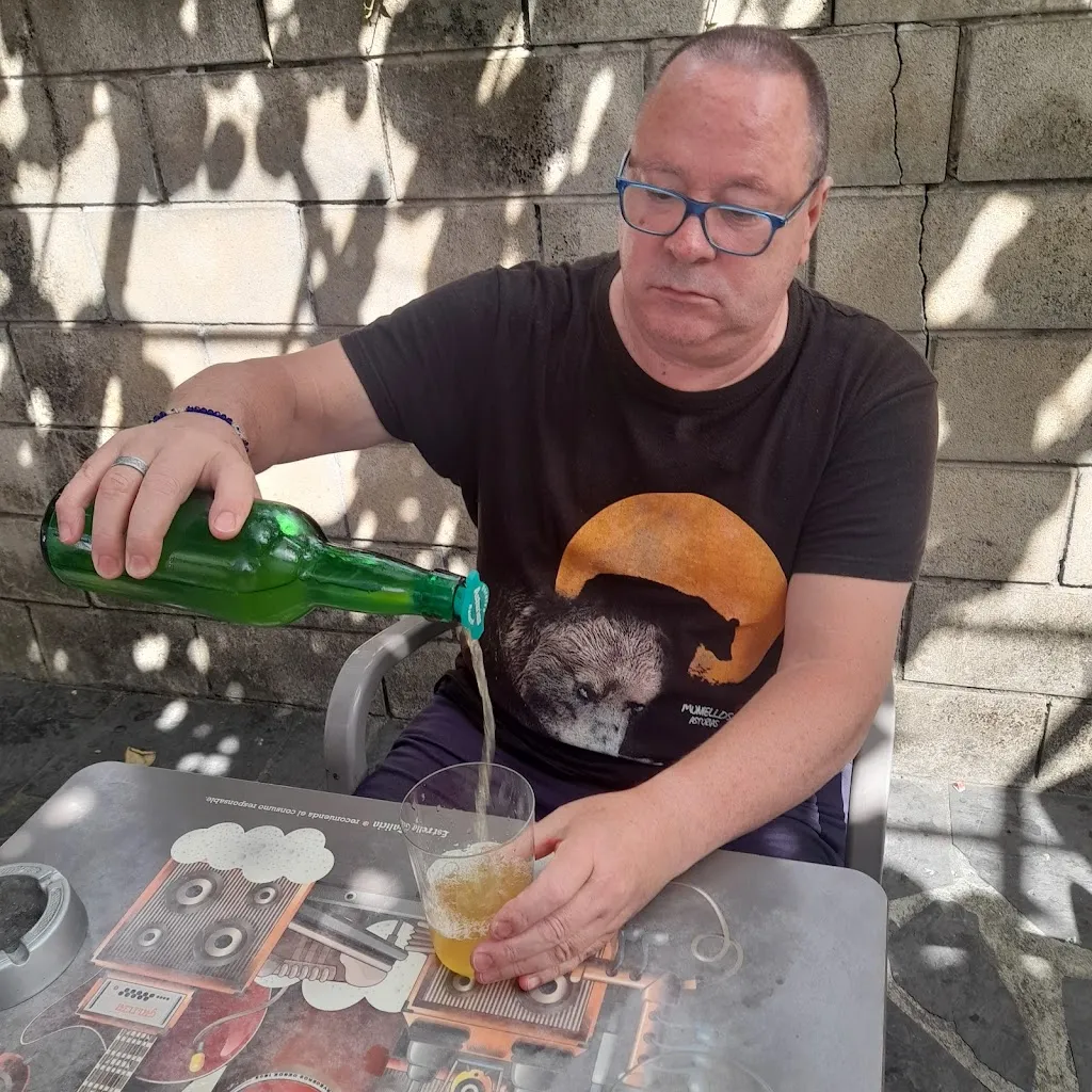 jose luis villar rellan_Bar Félix_Ibias_review