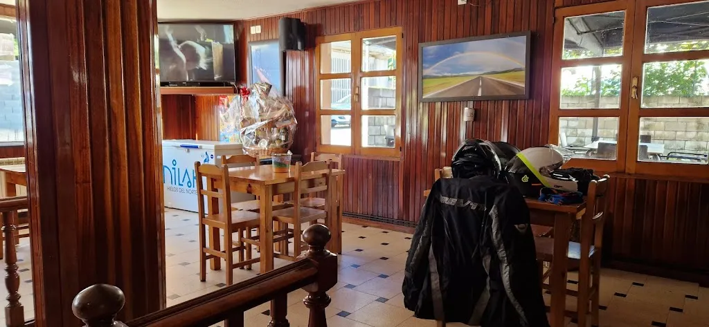Bar Félix restaurant in Ibias
