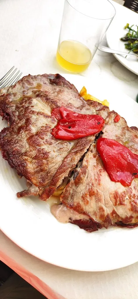 Meson El Carbayo_Cudillero_slider_image_2