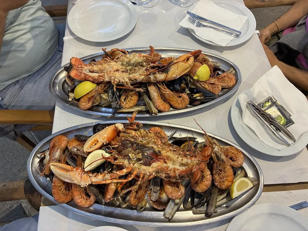 Restaurante Los Arcos_Cudillero_slider_image_3