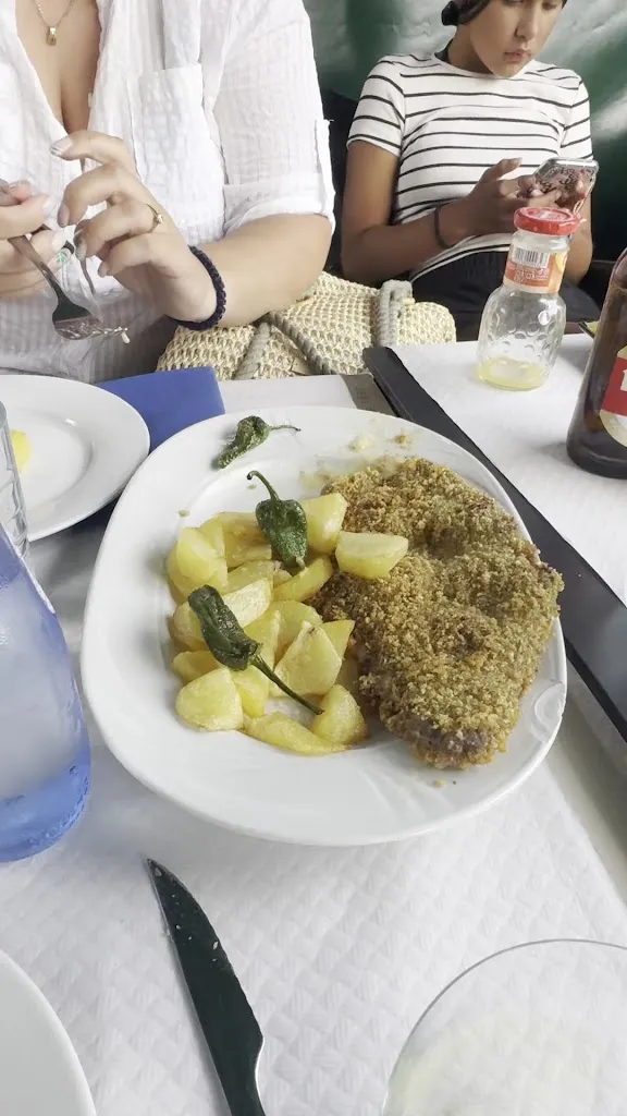 Sidrería Taperia El Centro_Cudillero_slider_image_2