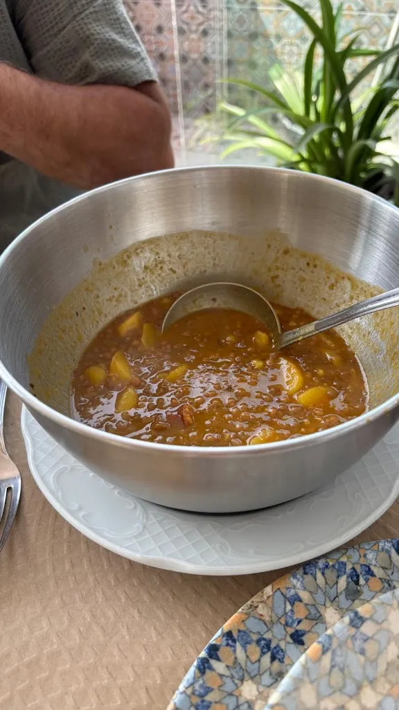 Juan Manuel Rueda_Yolimar_Cudillero_review