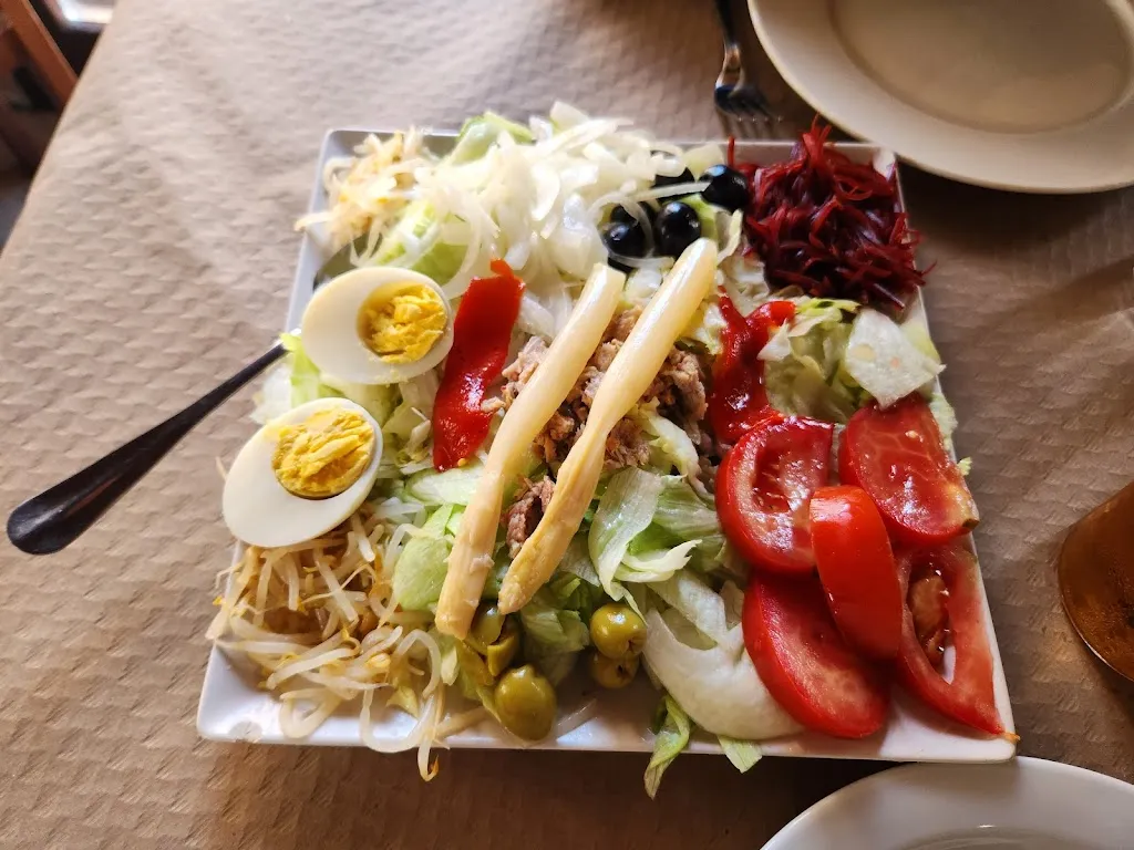 Rod T._Bar Restaurante LA CASINA_Cudillero_review