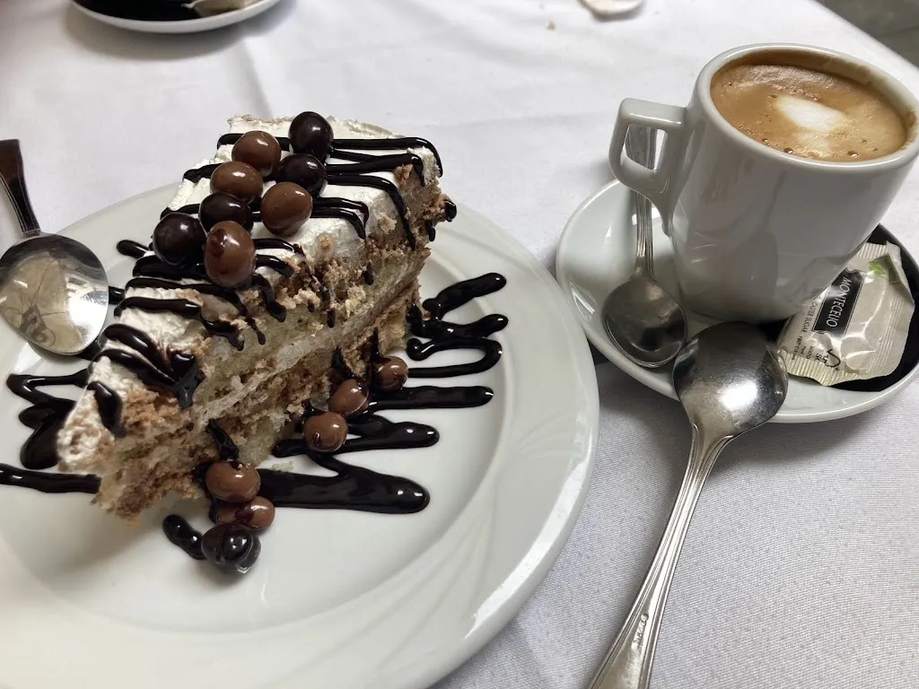 Shlomo Wygodny_Mesón Sancho_Gijón_review