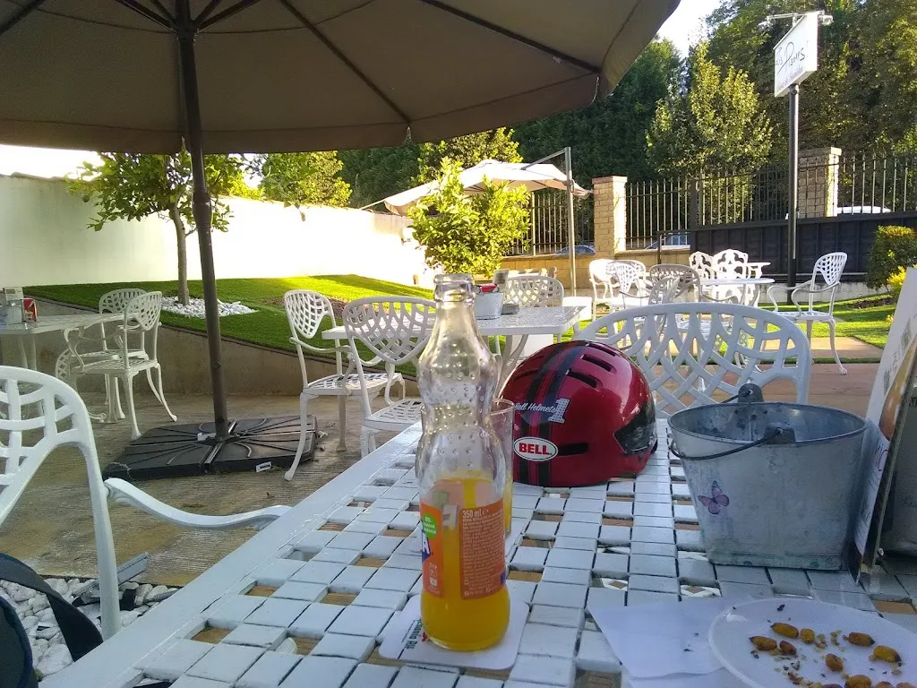 Guy Nicholass_Los Pisones_Gijón_review