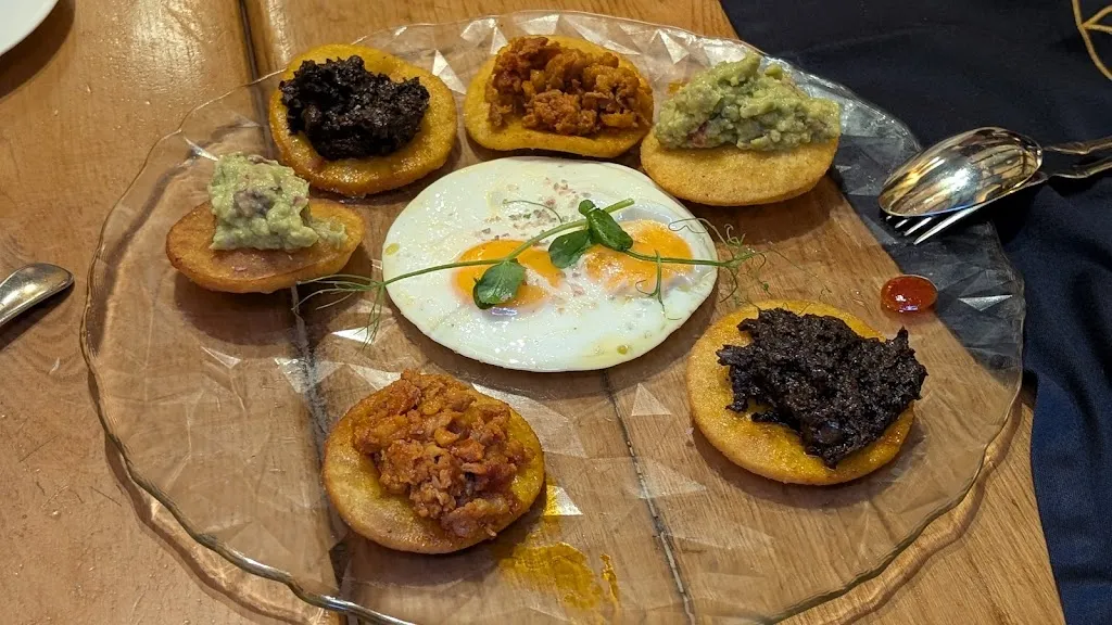 Juan Vila Rodriguez, Tampa Realtor_Restaurante Asturiano La Galana_Gijón_review