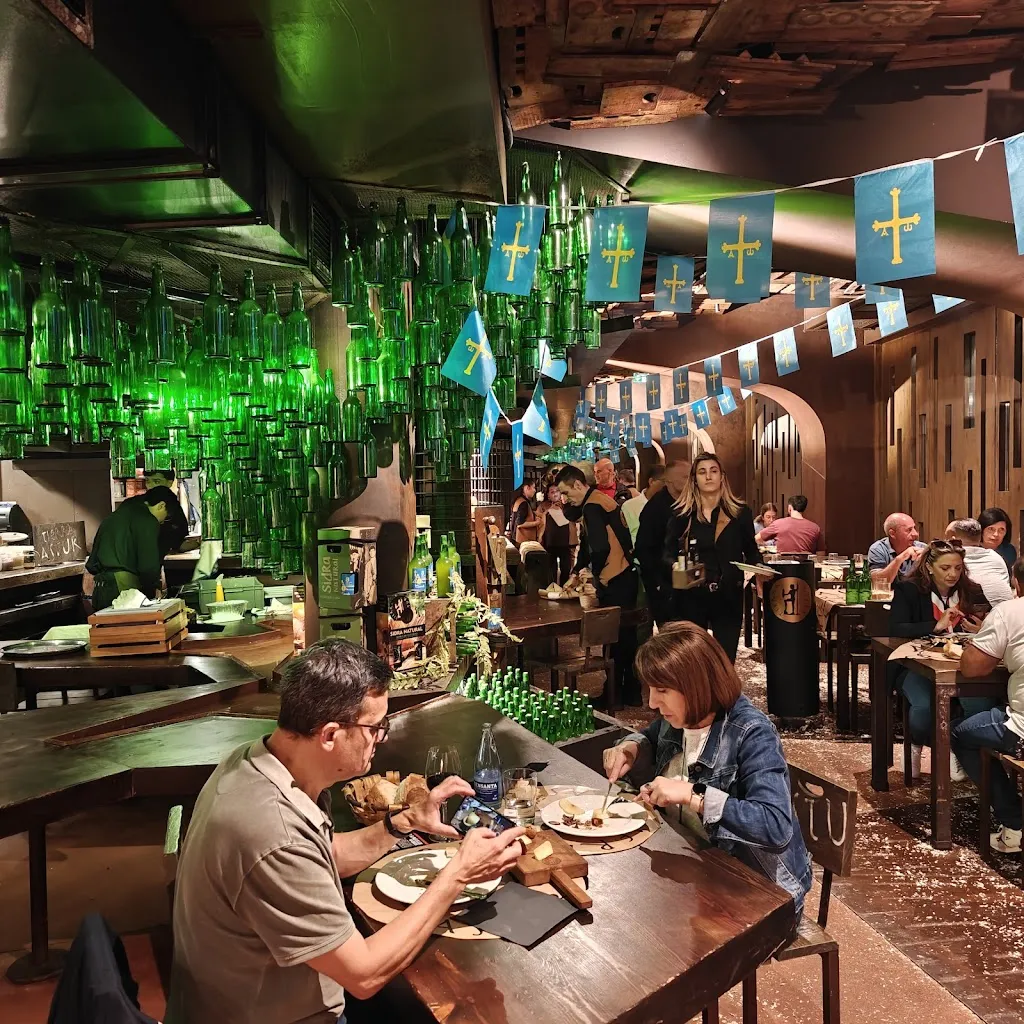 Sidrería Tierra Astur Poniente_Gijón_slider_image_3