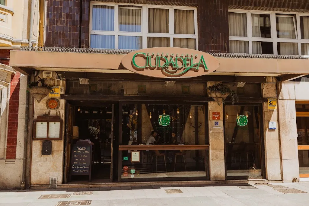 Ciudadela de Celestino Solar restaurant in Gijón