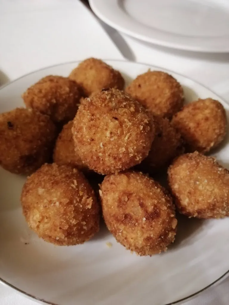 Perikin_Les Tenaes De Carrio_Laviana_review