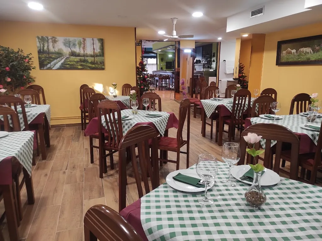 Sidrería La Fontana restaurant in Laviana