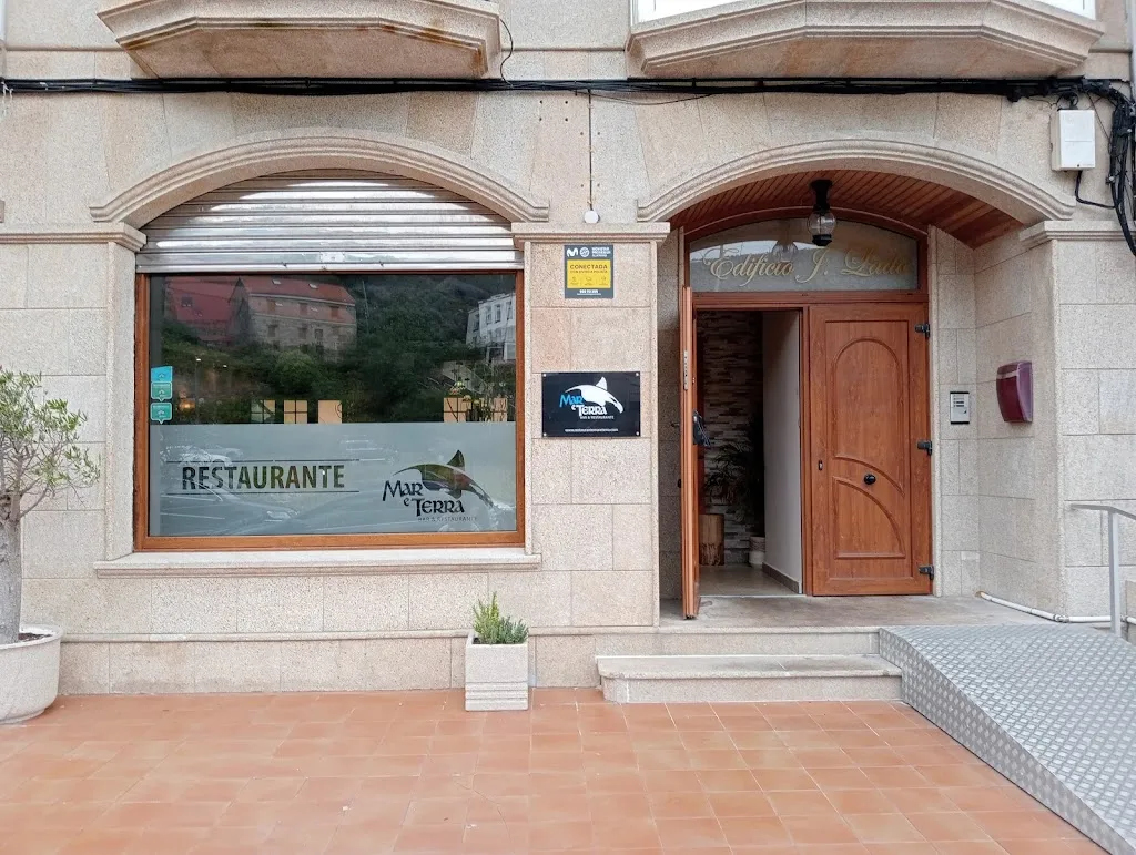 Restaurante Mar e Terra restaurant in Dumbría