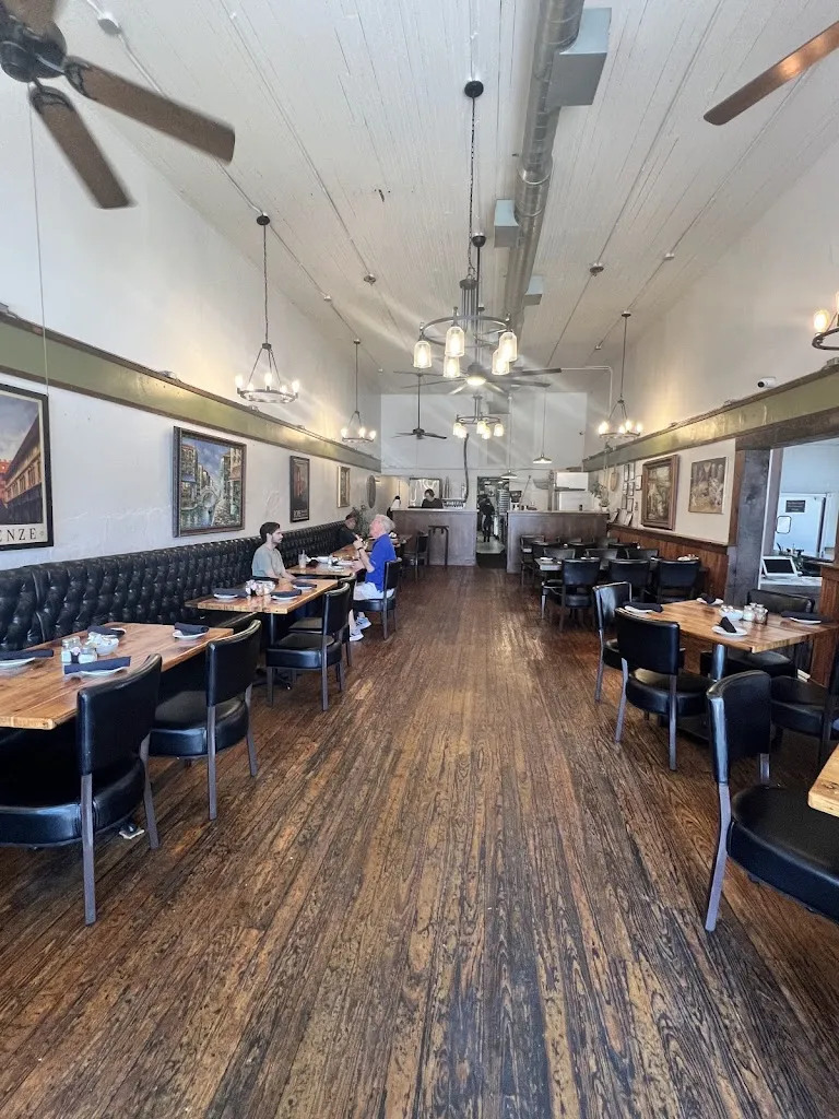 Agnes Giele_Gio's Italian Restaurant_Illano_recensione