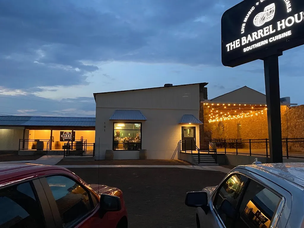 The Barrel House_Illano_slider_image_1