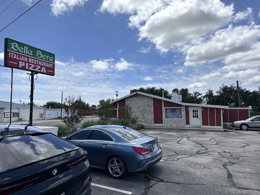 Bob Zhurunkle_Bella Sera Llano Texas_Illano_review