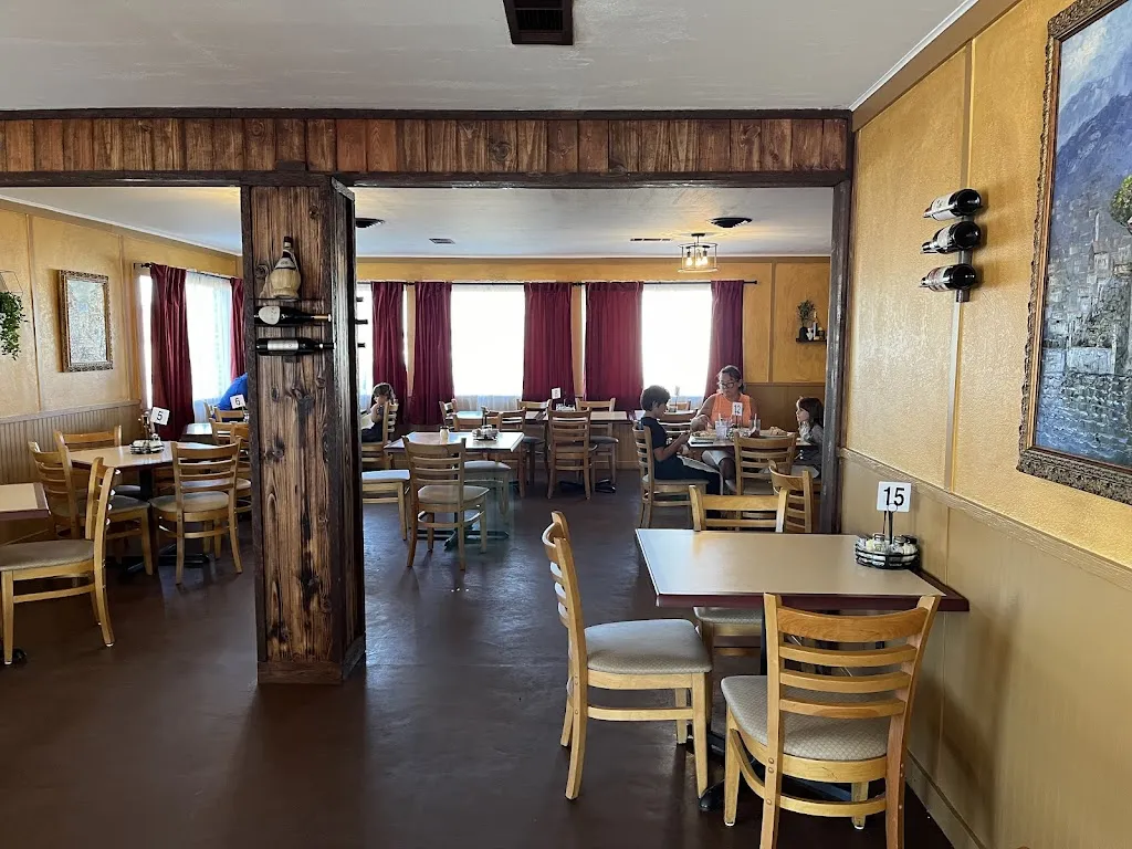 Bella Sera Llano Texas restaurant in Illano