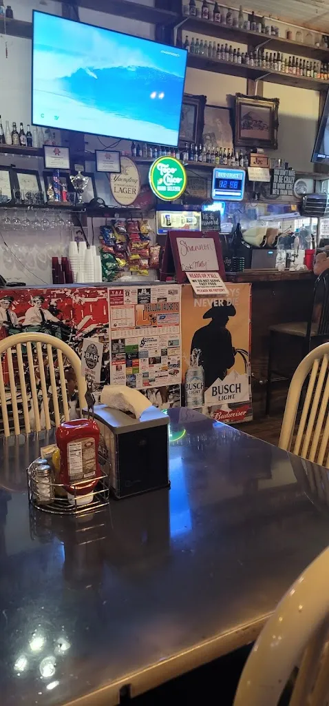 Kevin Chiappone_Joe's Bar in Llano_Illano_recensione