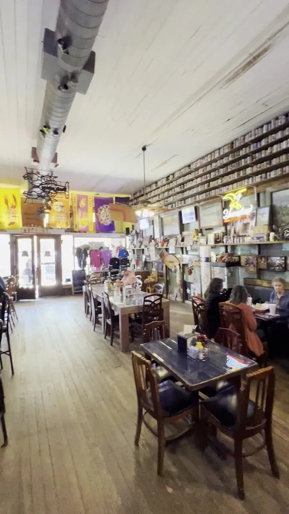 Joe's Bar in Llano_Illano_slider_image_2