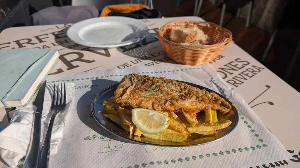 Christian Pegrum_Restaurante & Alojamientos A Pedra_Dumbría_review