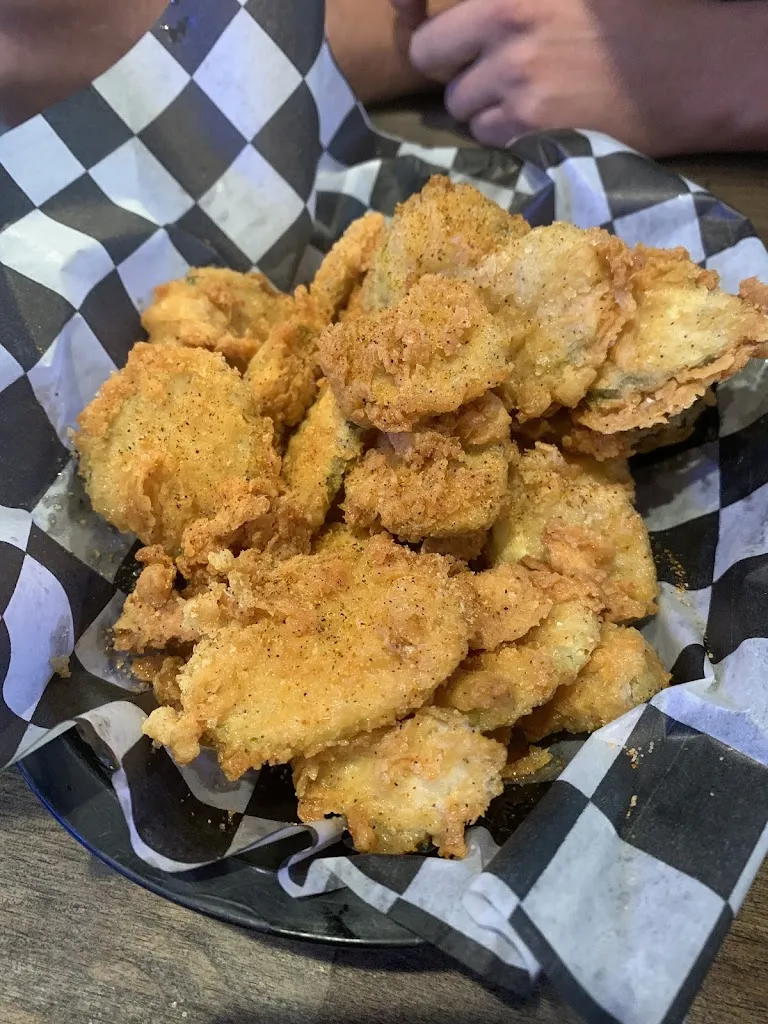 Burger Bar Cafe_Illano_slider_image_2