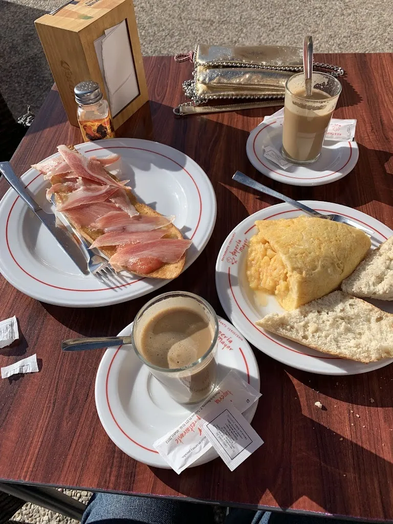 Inma Herrero Belda_Taperia Mayor_Illano_review