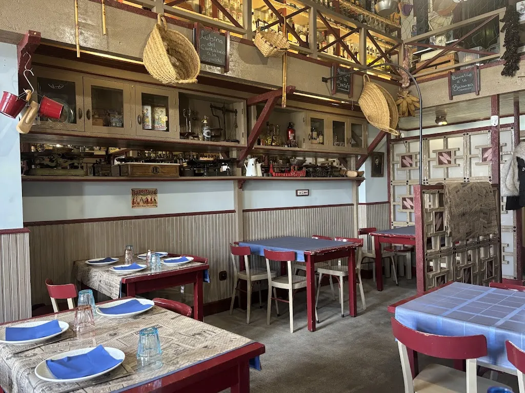 Restaurante La Balanza restaurant in Muros de Nalón