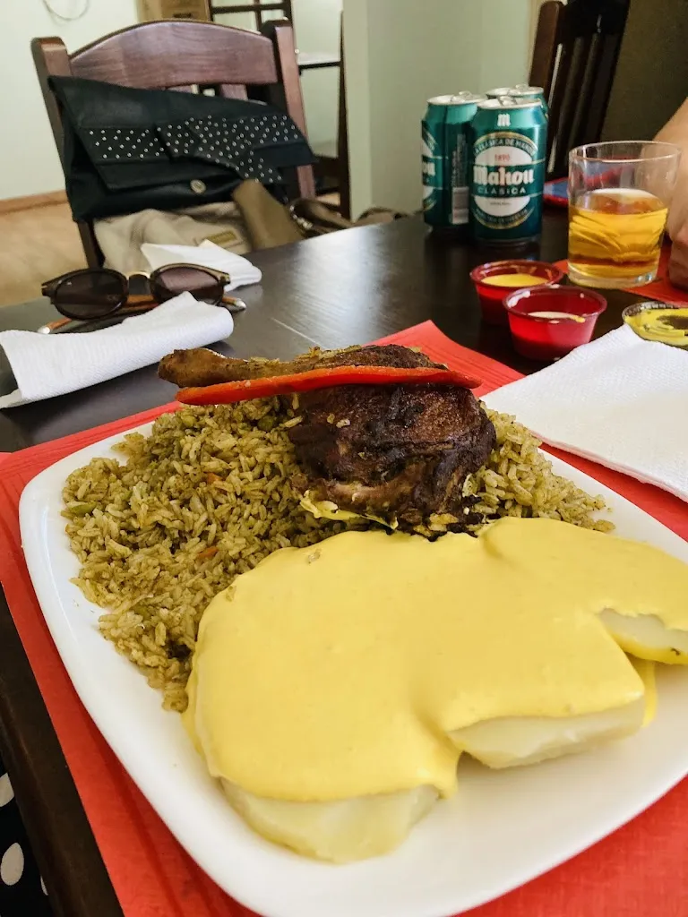 Harold Carrasco_La Leña pollos a la brasa hechos al carbón._Lena_review