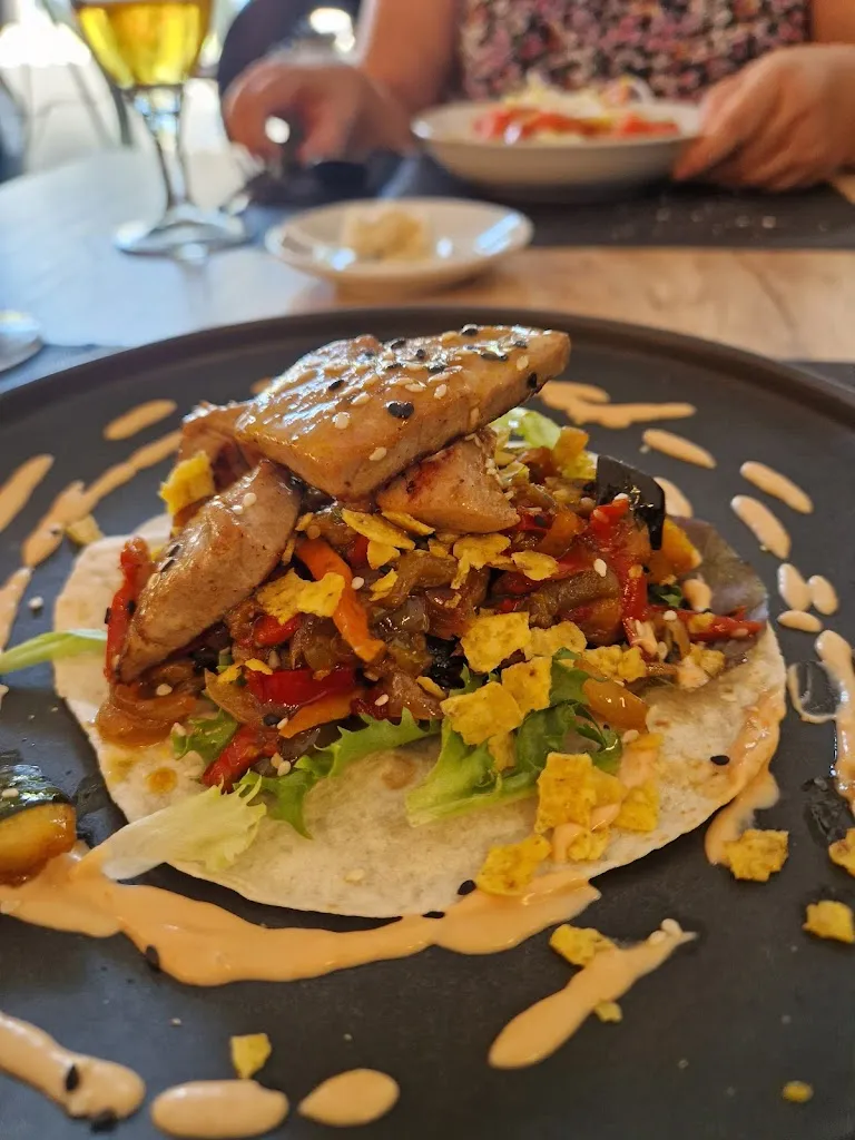 David Peces_La Martina Gastrobar Restaurante_Lena_review