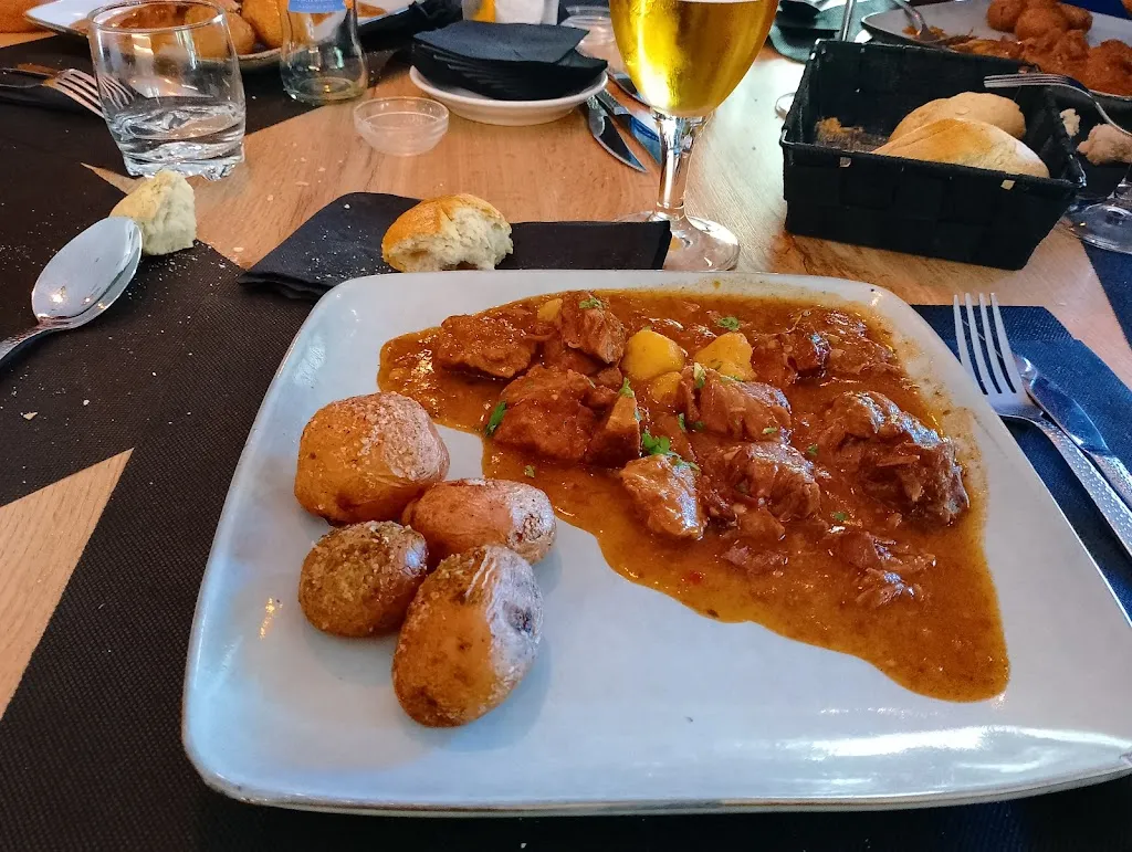 Maikel Wikkex_La Martina Gastrobar Restaurante_Lena_review