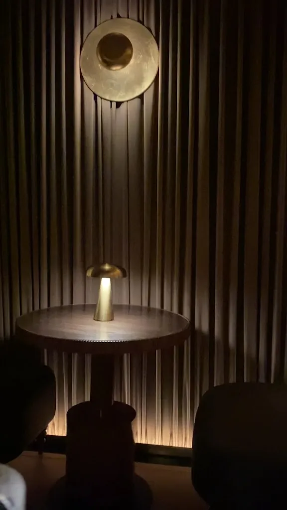 El Coleccionista. Cocktails & Other Arts_Lena_slider_image_2