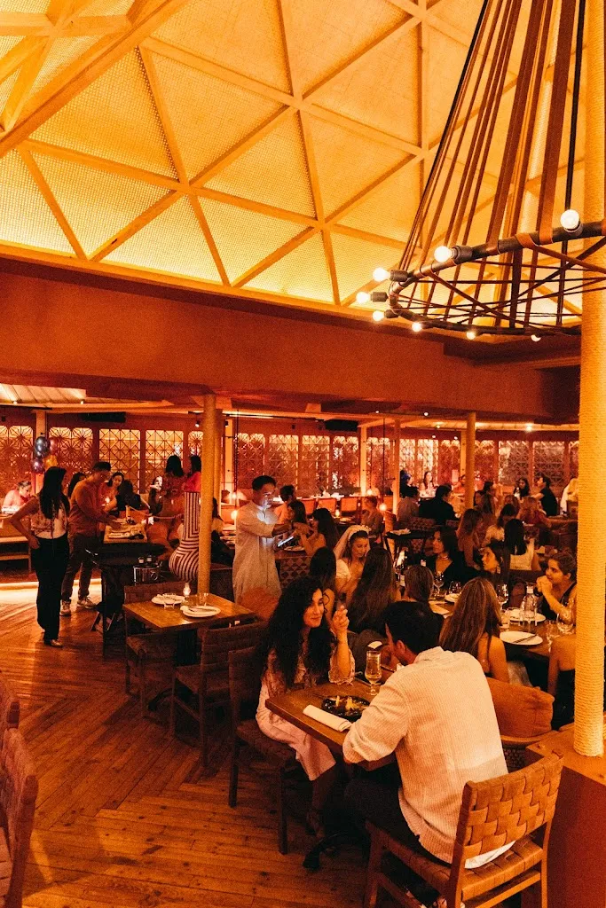 Nômâda restaurant in Nava