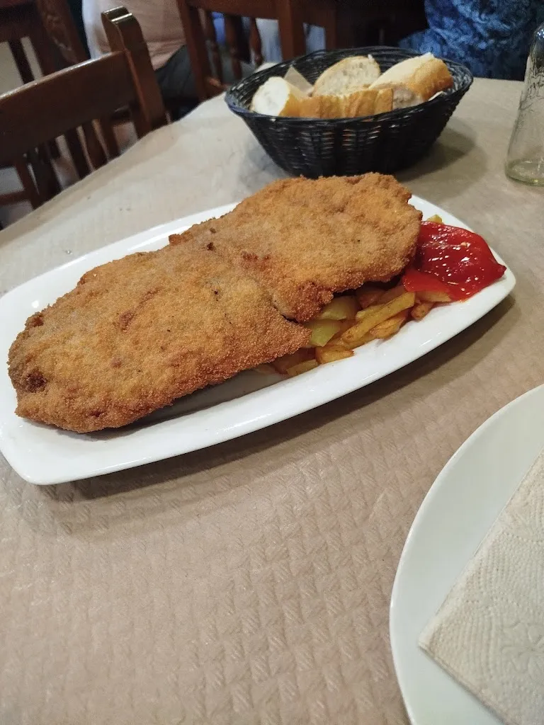 Oscar Artiles Velazquez_El Yantar_Langreo_recensione