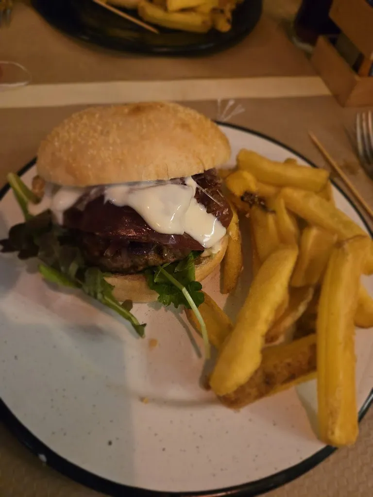 Noel Suárez González_La Candelaria de Mela_Langreo_review