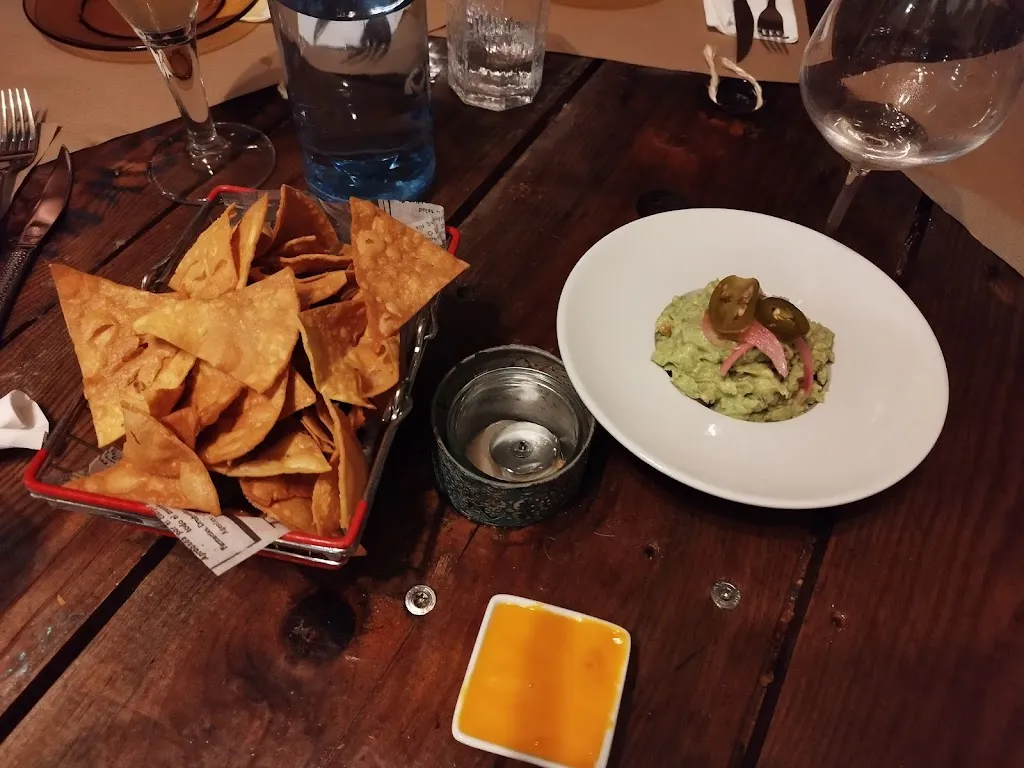 Lorena Fernandez_La Candelaria de Mela_Langreo_review